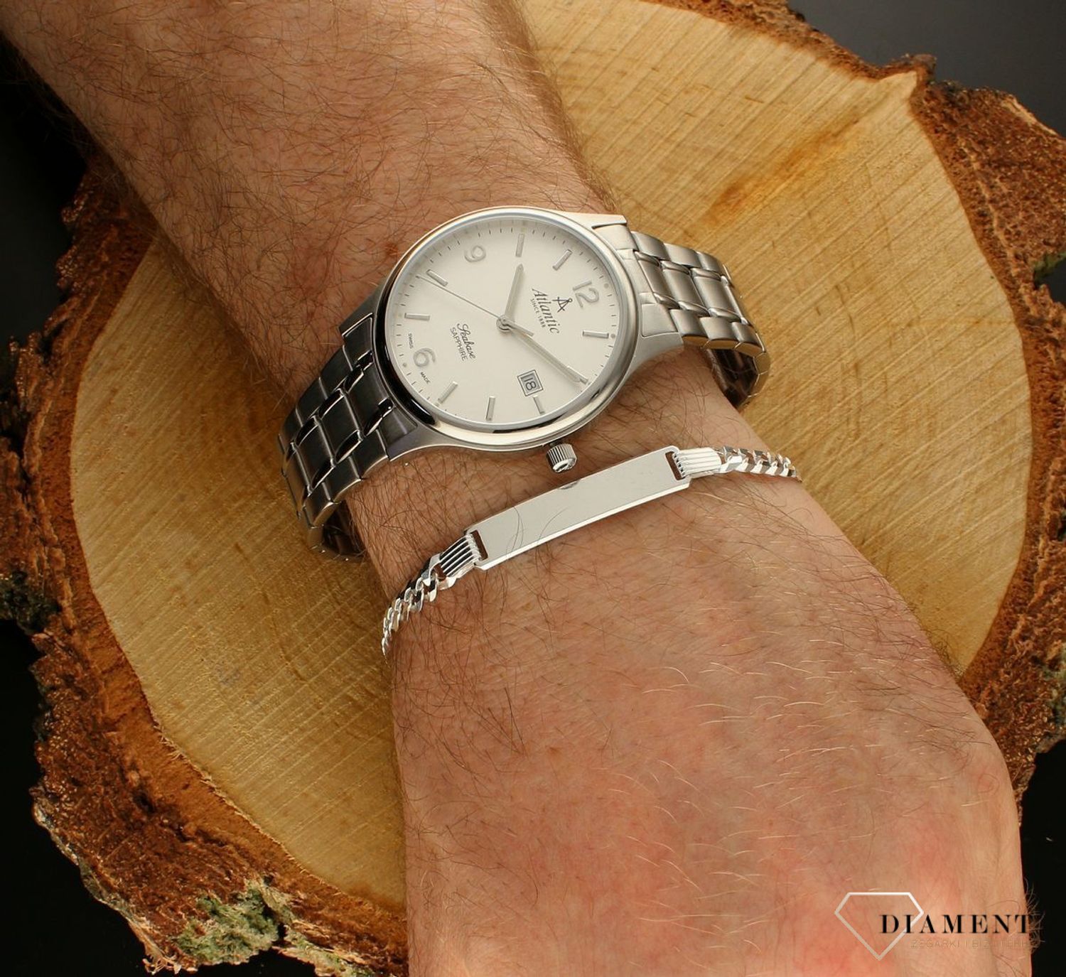 Bransoleta srebrna 925 pancerka 5,2 mm z blaszką DIA-BRA-9693-925 5,2mm. Bransoletka wykonana jest z najwyższej próby srebra 925 o splocie pancerki z blaszką. Bransoletka srebrna o wadze 8,50 gram, długości 21 cm oraz szerokości 5, (3).jpg